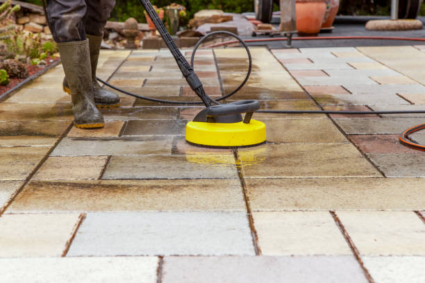 Best Machinery and Equipment Cleaning  in Wales, WI